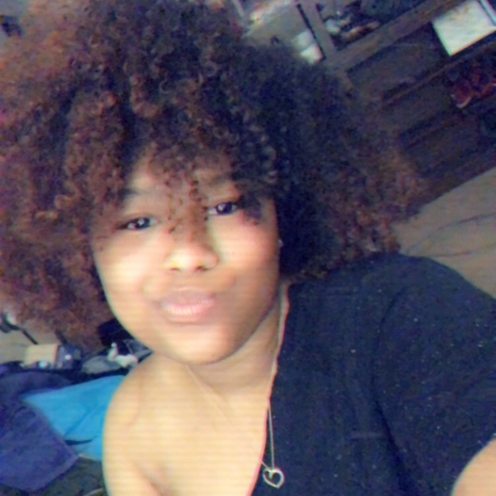 Meet your Posher, Destiny